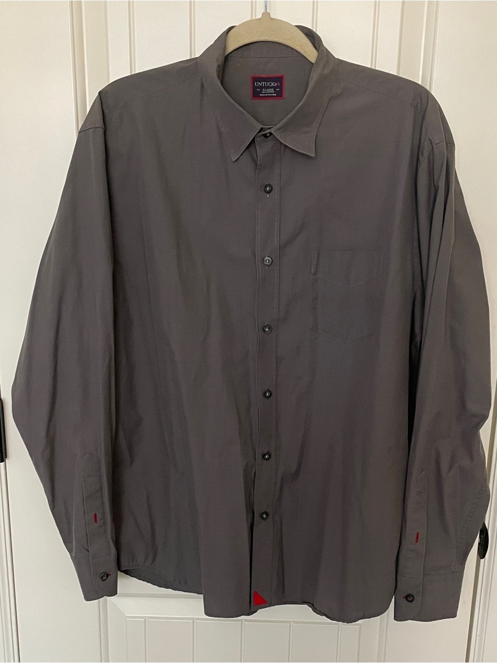 UNTUCKit Men's Button-Down Shirt in Charcoal Gray